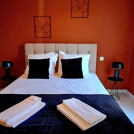 Semesterbostad Casa Corsa - T4 De Standing Avec Grande Terrasse Et Jardin - Classe 4 Etoiles