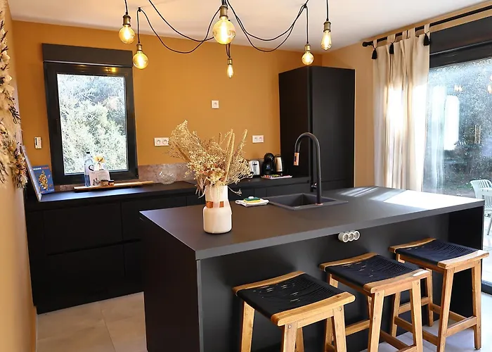 Vakantiehuis Casa Corsa - T4 De Standing Avec Grande Terrasse Et Jardin - Classe 4 Etoiles