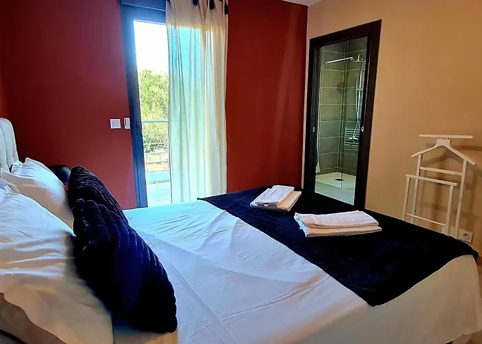 Ferienhaus Casa Corsa - T4 De Standing Avec Grande Terrasse Et Jardin - Classe 4 Etoiles Bonifacio (Corsica)