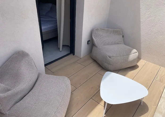 Vakantiehuis Casa Corsa - T4 De Standing Avec Grande Terrasse Et Jardin - Classe 4 Etoiles Bonifacio (Corsica)